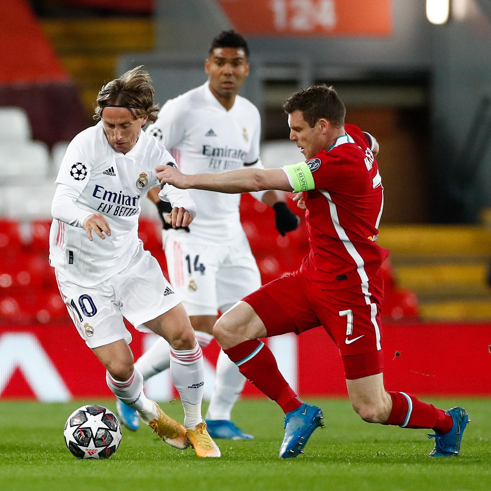 的差距逐渐 的差距逐渐