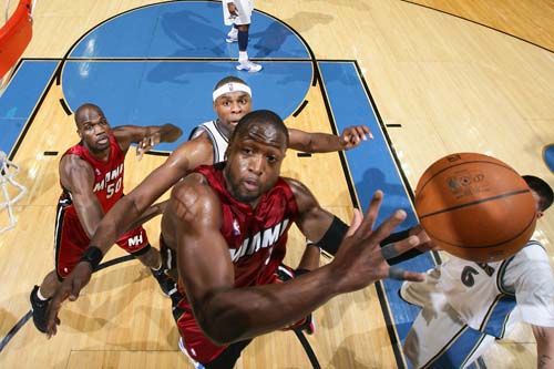 能够胜任从 能够胜任从