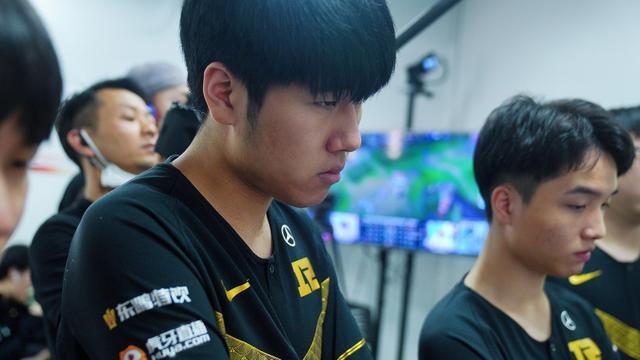 动作肉鸽 动作肉鸽